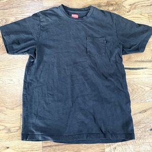 Supreme. Men’s Short Sleeve Classic Pocket T-shirt. “Washed Black.” Size Xl.
